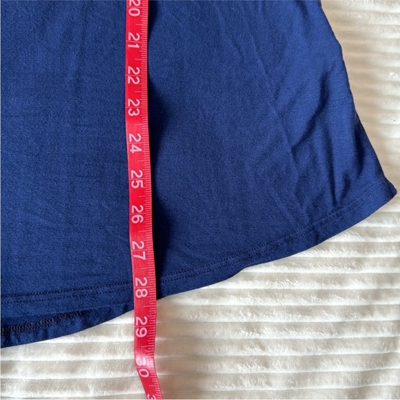 Coco and Main V-Neck Flowy Tunic Tank Top Small Navy Blue - Picture 8 of 11